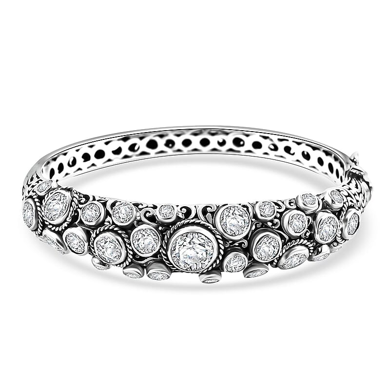 Bali Legacy Moissanite 11.20 ctw Bubbles Bangle Bracelet in Sterling Silver (6.50 In)