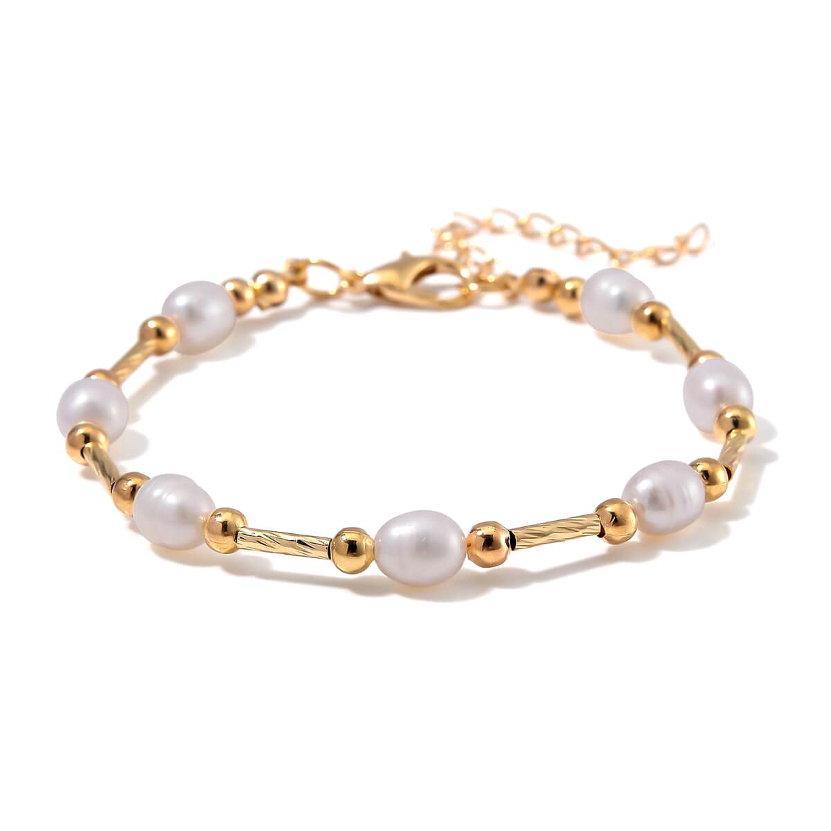 White Freshwater Pearl Station Bracelet in Goldtone (7.00-9.00In) image number 2