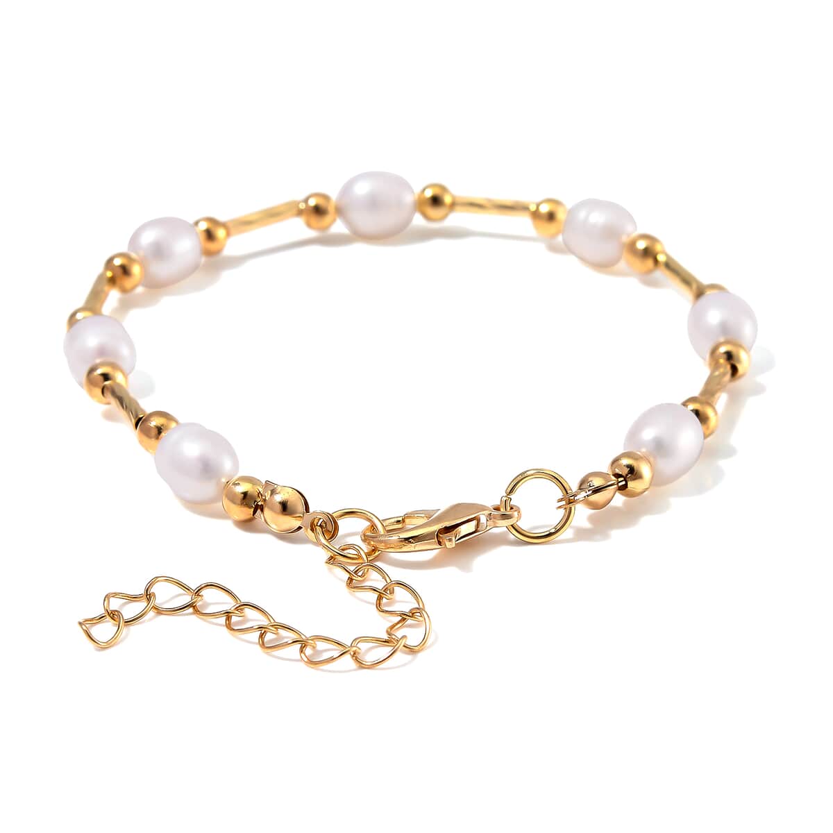 White Freshwater Pearl Station Bracelet in Goldtone (7.00-9.00In) image number 4