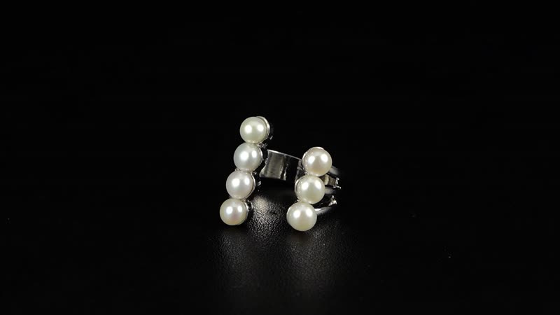 White Freshwater Pearl Open Band Ring in Silvertone (Size 10.0)