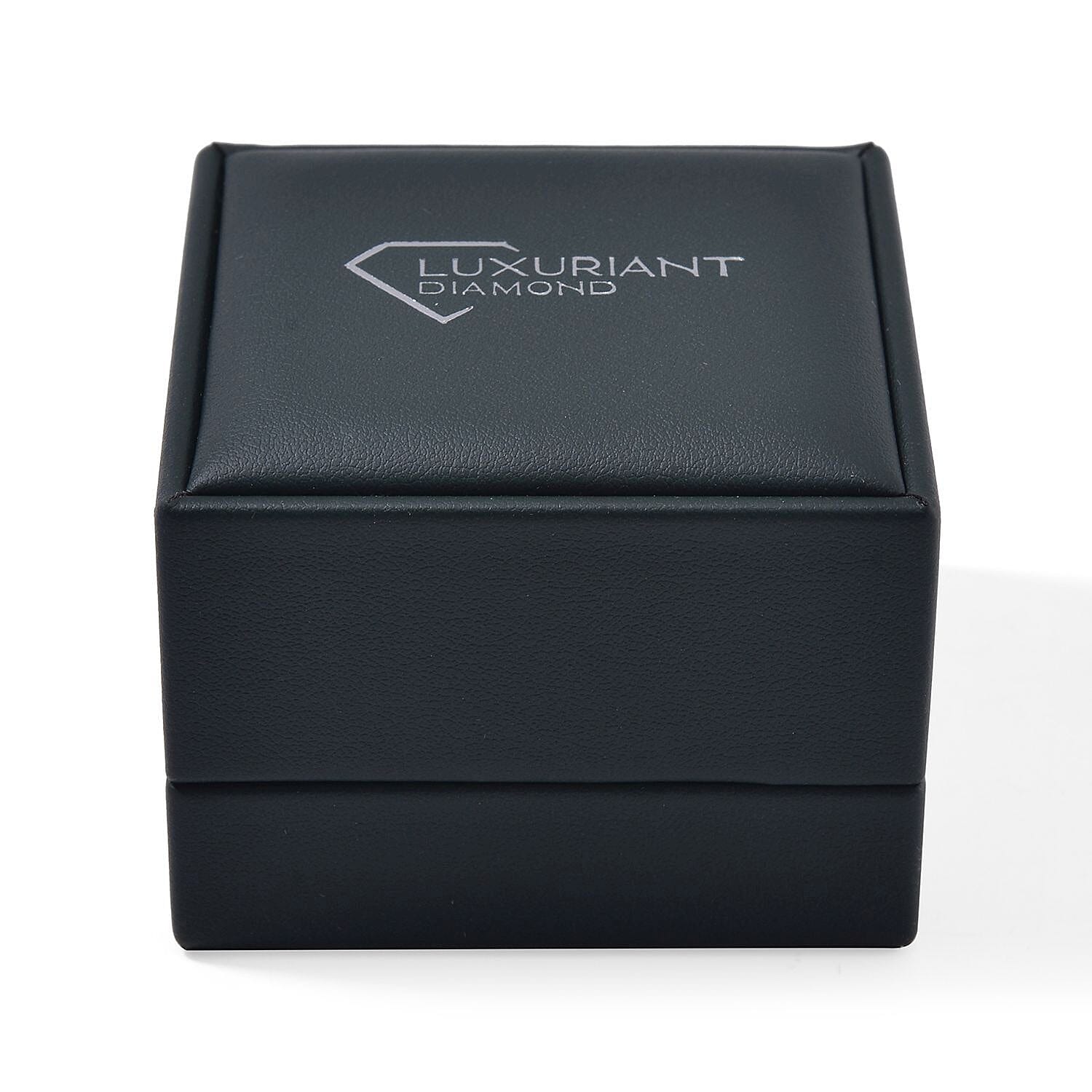 Luxuriant Green Faux Leather LED Ring Box (4.33×2.76)