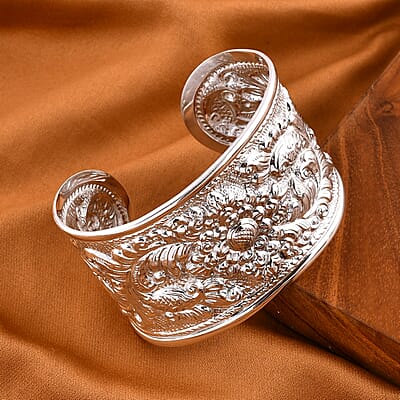 Bali Legacy Floral Carving Cuff Bracelet in Sterling Silver (7.25 In) 26.30 Grams