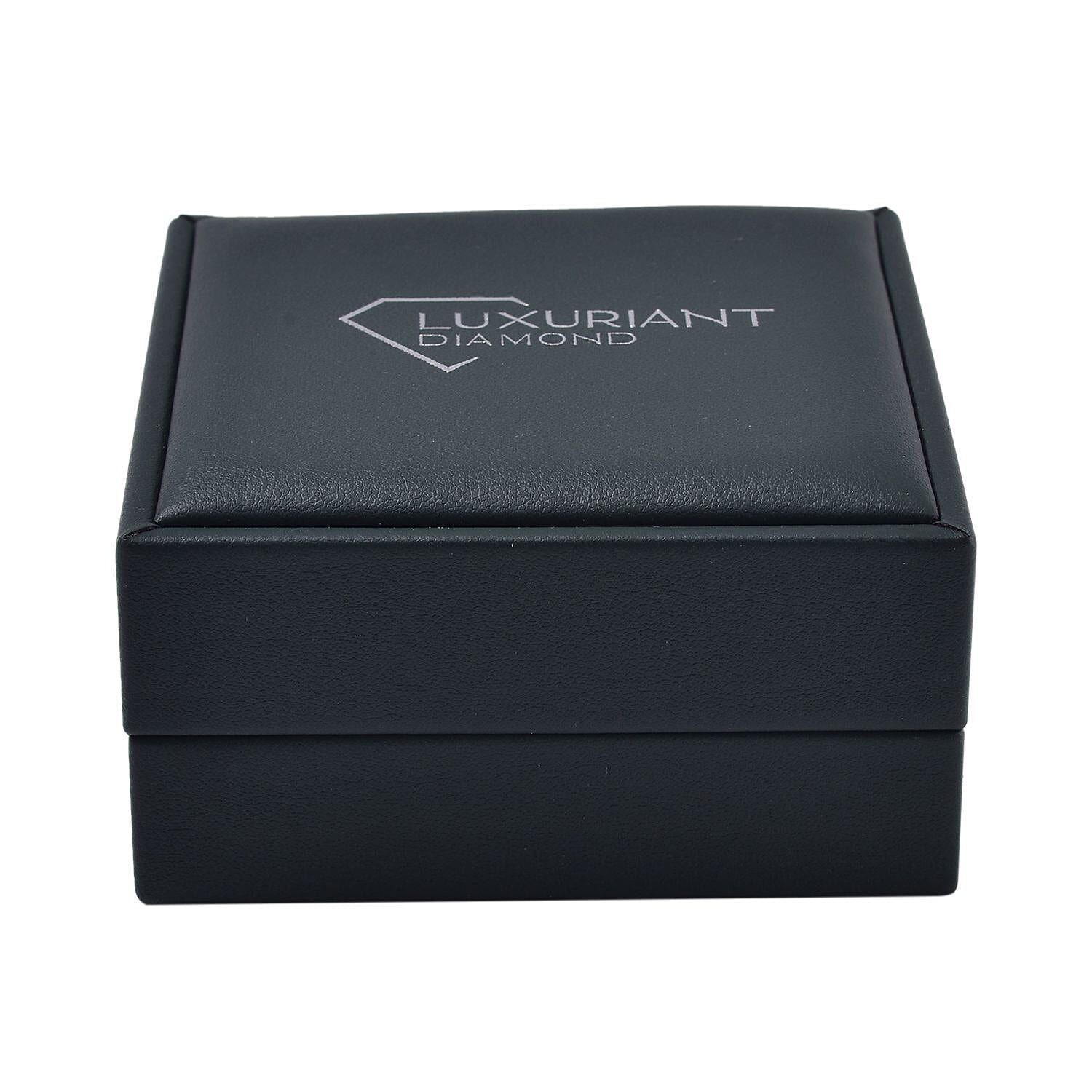 Luxuriant Green Faux Leather LED Bracelet Box