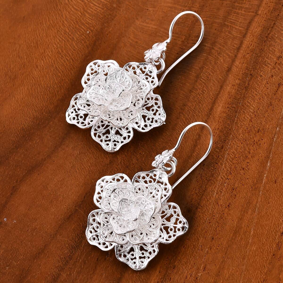 Bali Legacy Sterling Silver Floral Earrings 6.60 Grams image number 1