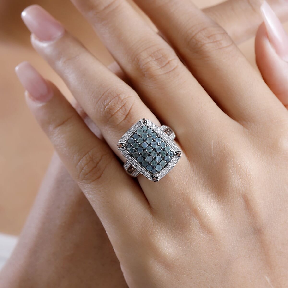 Premium Narsipatnam Alexandrite, White and Coffee Zircon 2.00 ctw Art Deco Ring in Rhodium Over Sterling Silver (Size 5.0) image number 2