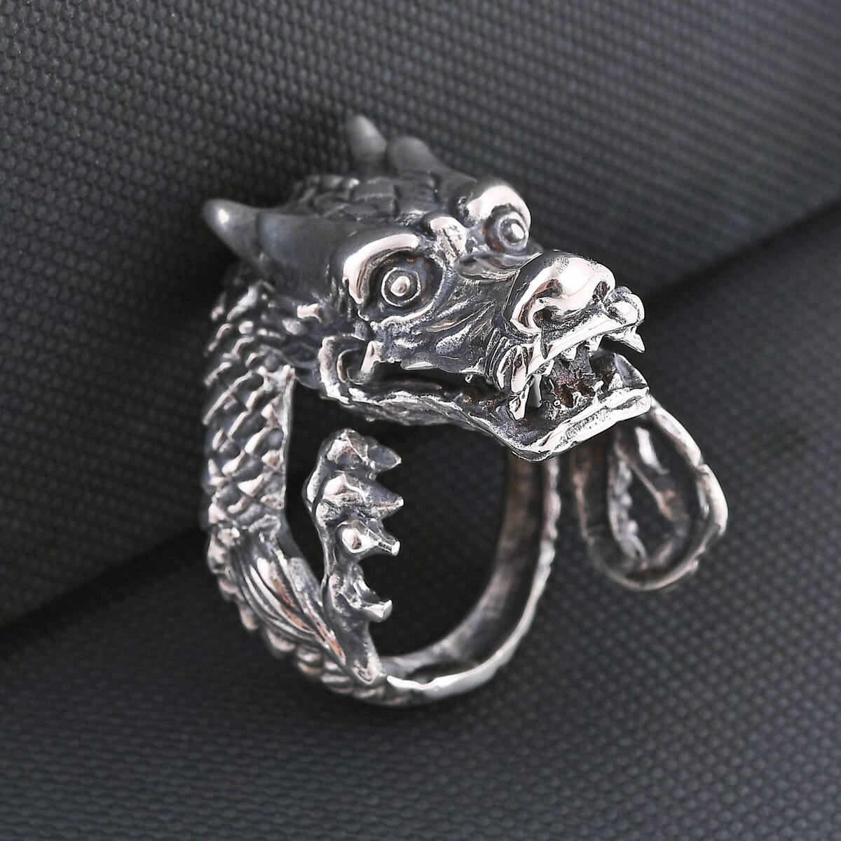 Bali Legacy Dragon Men's Ring in Sterling Silver (Size 10.0) 19 Grams image number 1