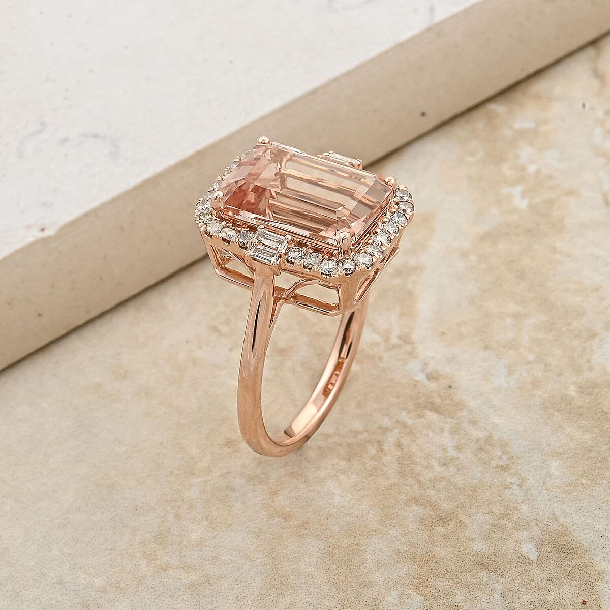 14K Rose Gold  AAA   Morganite ,  White Diamond  I2 Ring ,  Gold Wt. 5.6 g 7.85 ctw image number 1
