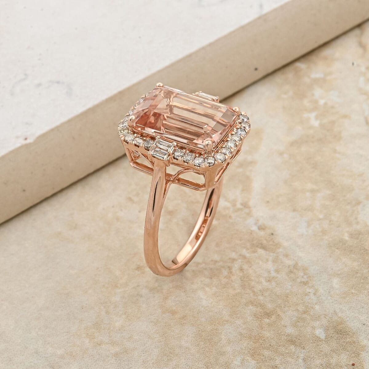 14K Rose Gold  AAA   Morganite ,  White Diamond  I2 Ring ,  Gold Wt. 5.6 g 7.85 ctw image number 1