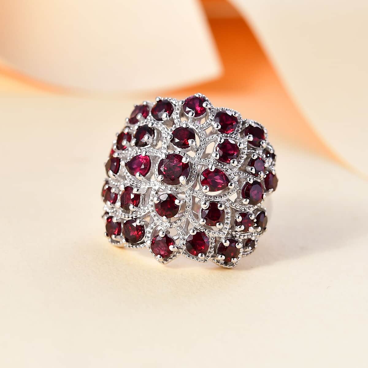 Premium Anthill Garnet 4.25 ctw Dahlia Dome Ring in Rhodium Over Sterling Silver (Size 10.0) image number 1