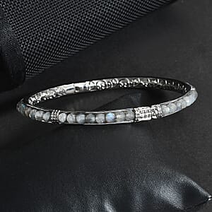 Malagasy Labradorite 22.30 ctw Bangle Bracelet in Stainless Steel (8.00 In)