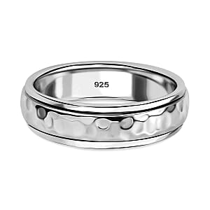 Ring in Rhodium Over Sterling Silver (Size 6.5)