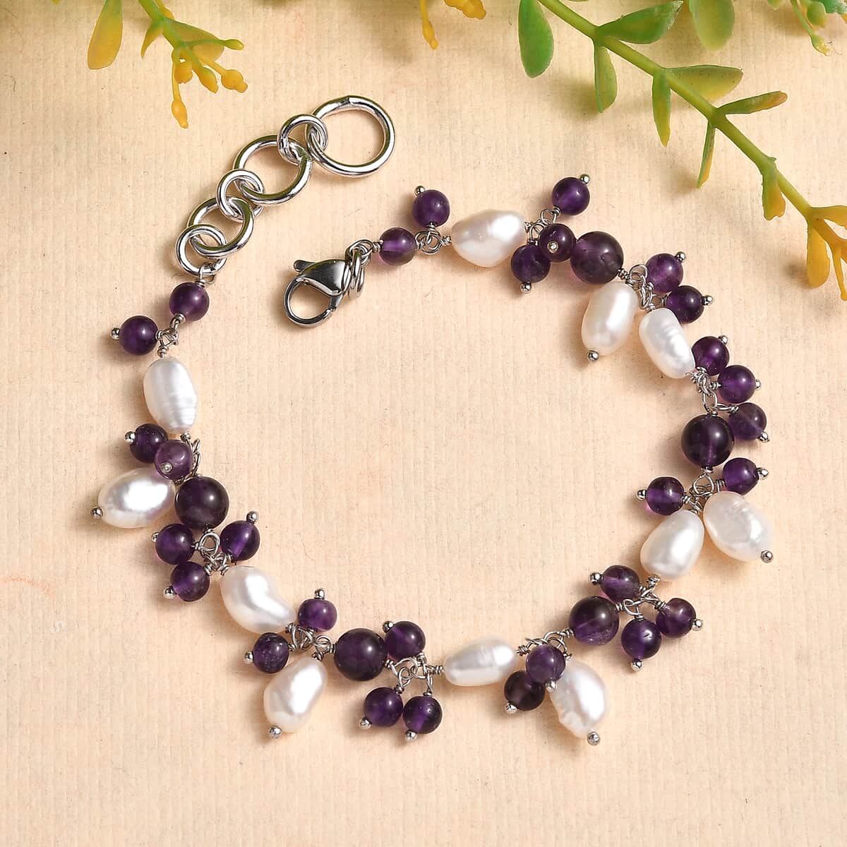 African Amethyst and White Freshwater Pearl 27.75 ctw Bracelet in Stainless Stee (7.25 In)  image number 1