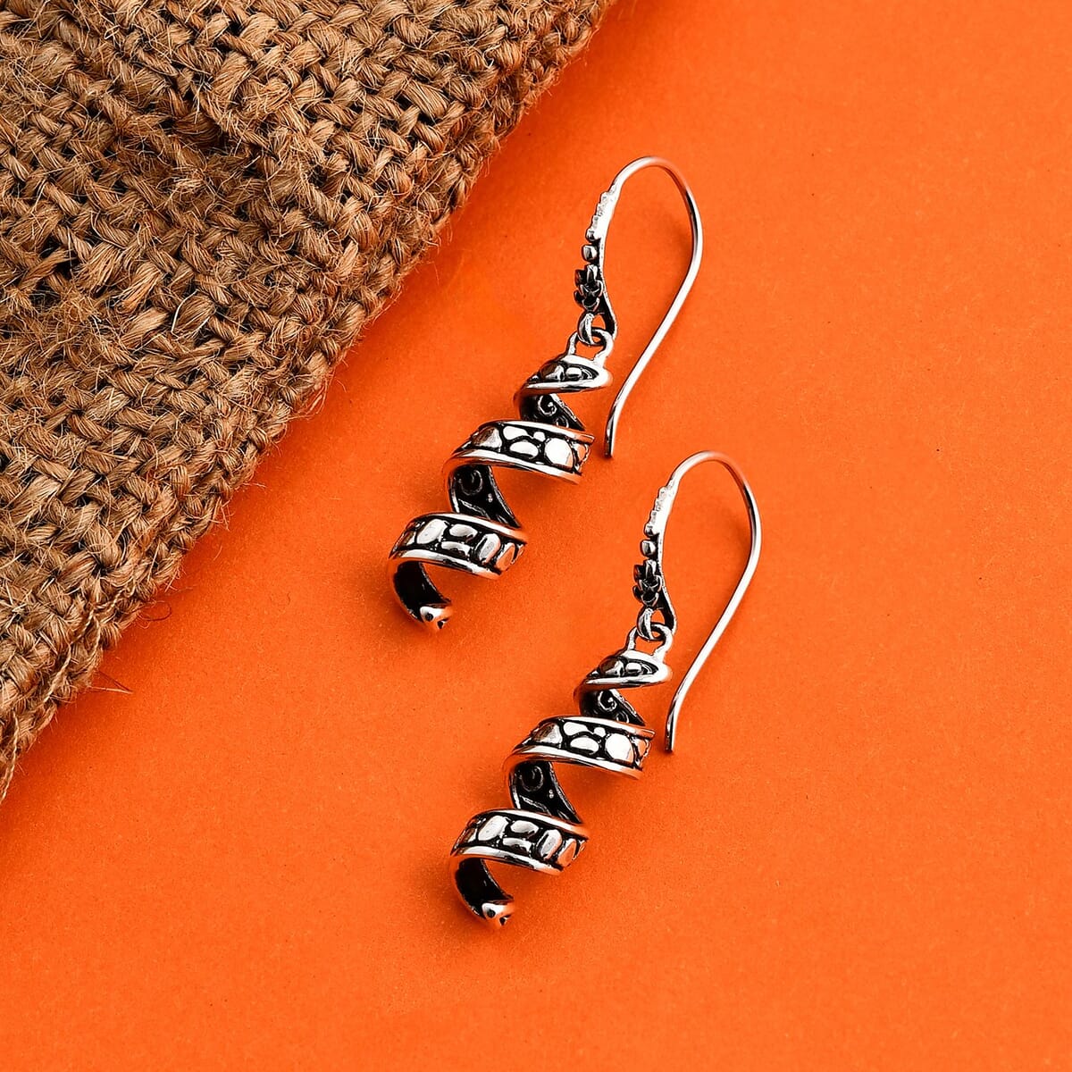 Bali Legacy Milky Way Pebble Earrings in Sterling Silver 4.90 Grams image number 1