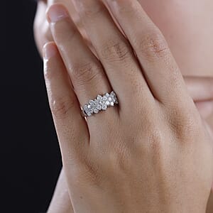 Luxuriant Lab Grown Diamond G-H SI 1.00 ctw Cluster Ring in Rhodium Over Sterling Silver (Size 10.0) (Del. in 12-15 Days)