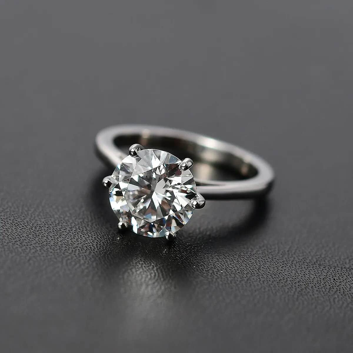 Luxuriant Lab Grown Diamond E-F VS 3.00 ctw Solitaire Ring in 950 Platinum 4.25 Grams (Del. in 10-12 Days) image number 2