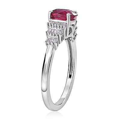 Premium Niassa Ruby (FF) and White Diamond 1.30 ctw Ring in Rhodium Over Sterling Silver (Size 10.0)