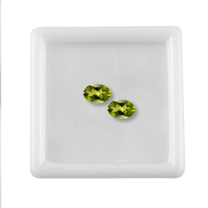 AA Peridot Set of 2 (Ovl 7x5 mm) 1.86 ctw
