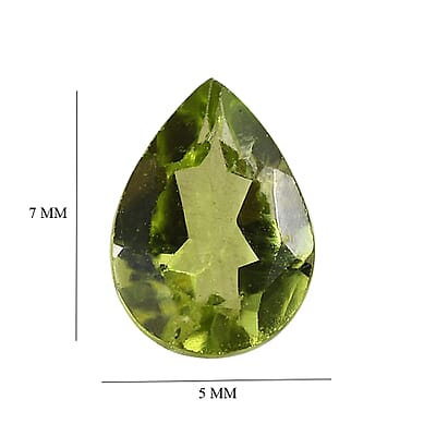 AA Peridot Set of 2 (Pear 7x5 mm) 1.41 ctw