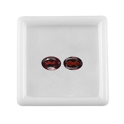 AA Mozambique Garnet Set of 2 (Ovl 7x5 mm) 1.94 ctw