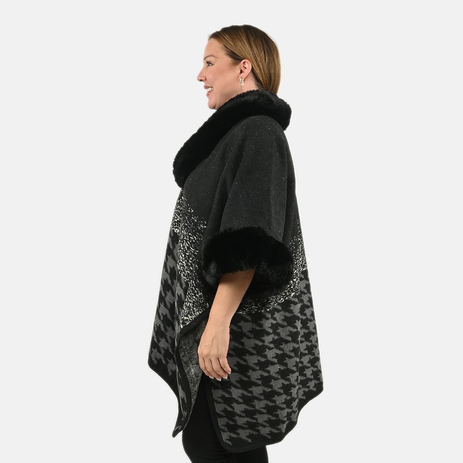 Black Checkered - Product card gallery slide 3 (9432390795519)