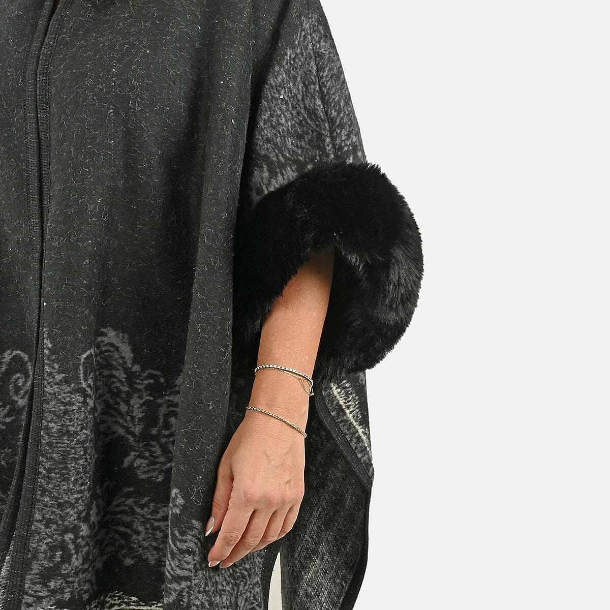 Instyle Black Floral Faux Fur Ruana - One Size Fits Most image number 5