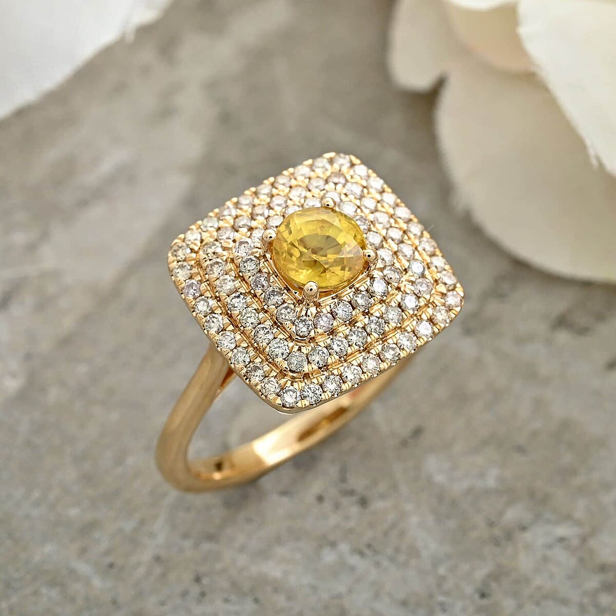 Certified & Appraised Luxoro AAA Madagascar Yellow Sapphire and G-H I2 Diamond 1.35 ctw Ring in 14K Yellow Gold (Size 8.5) 5.85 Grams image number 1