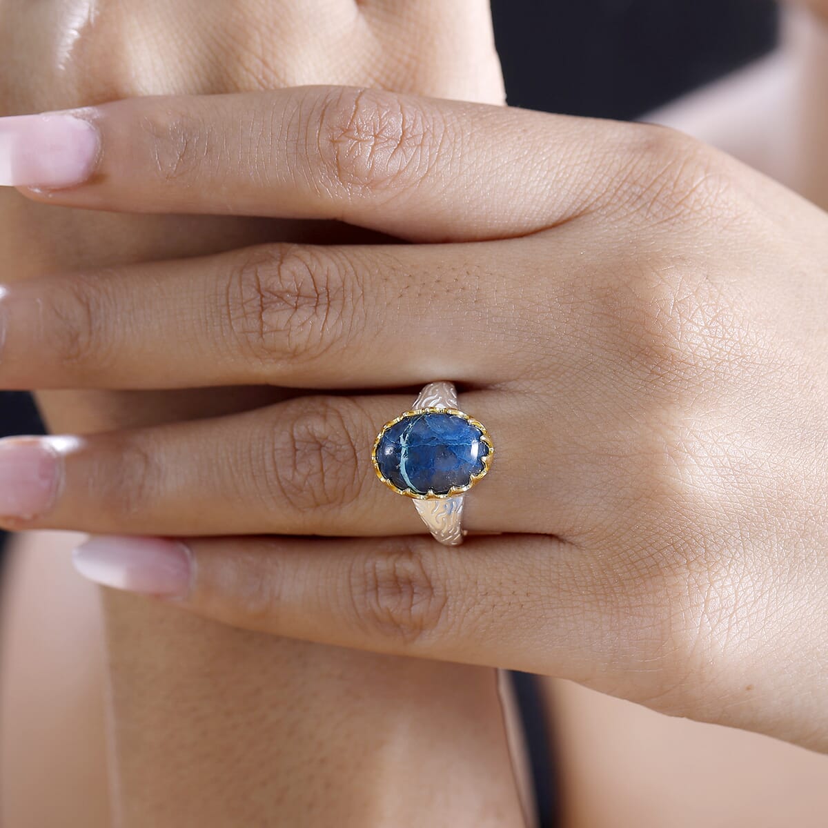 Table Mountain Shadowkite 6.00 ctw Mystic Forest Ring in 14K YG Over and Sterling Silver (Size 8.0) image number 2