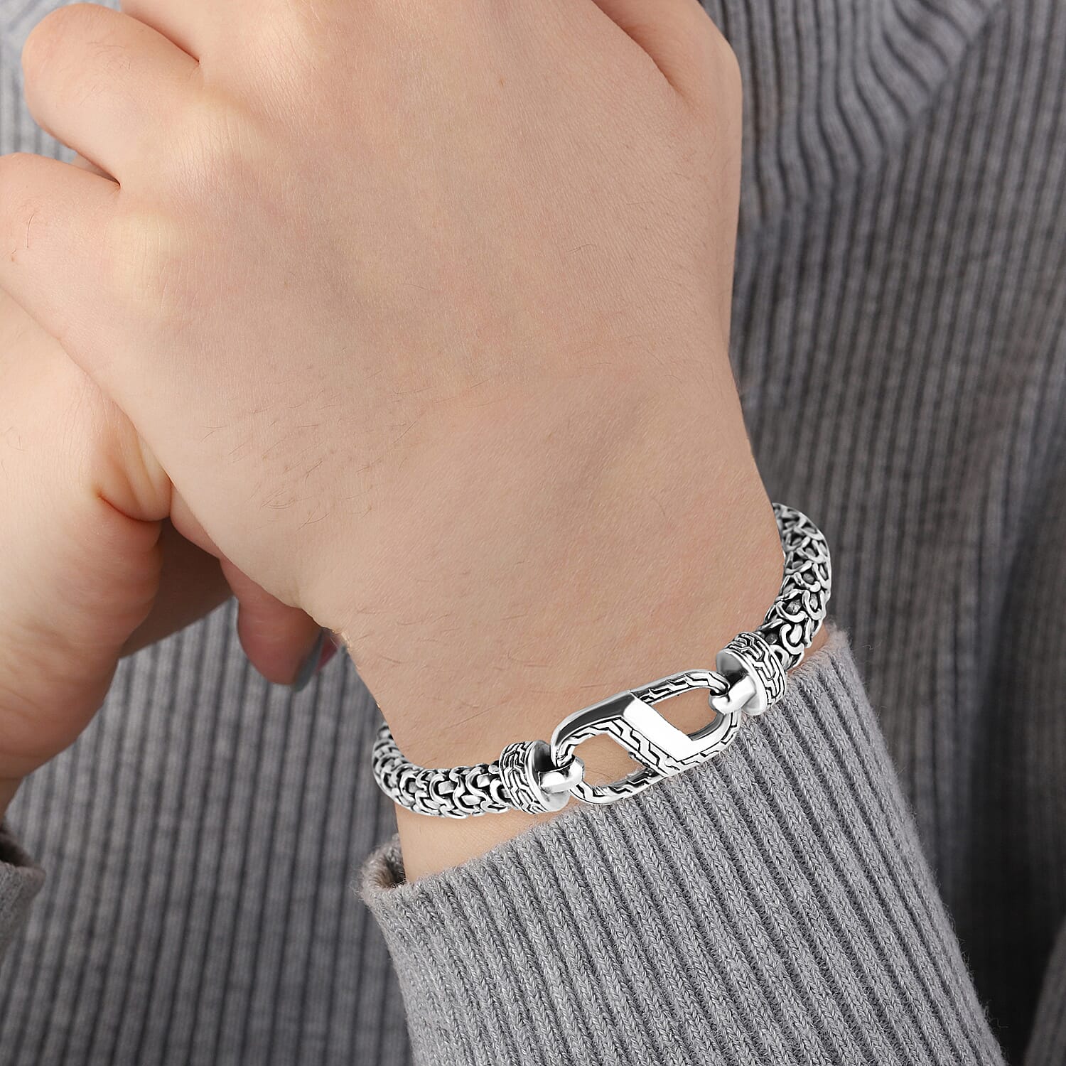 6.5 Inches - Product card gallery slide 3 (10145745404187)