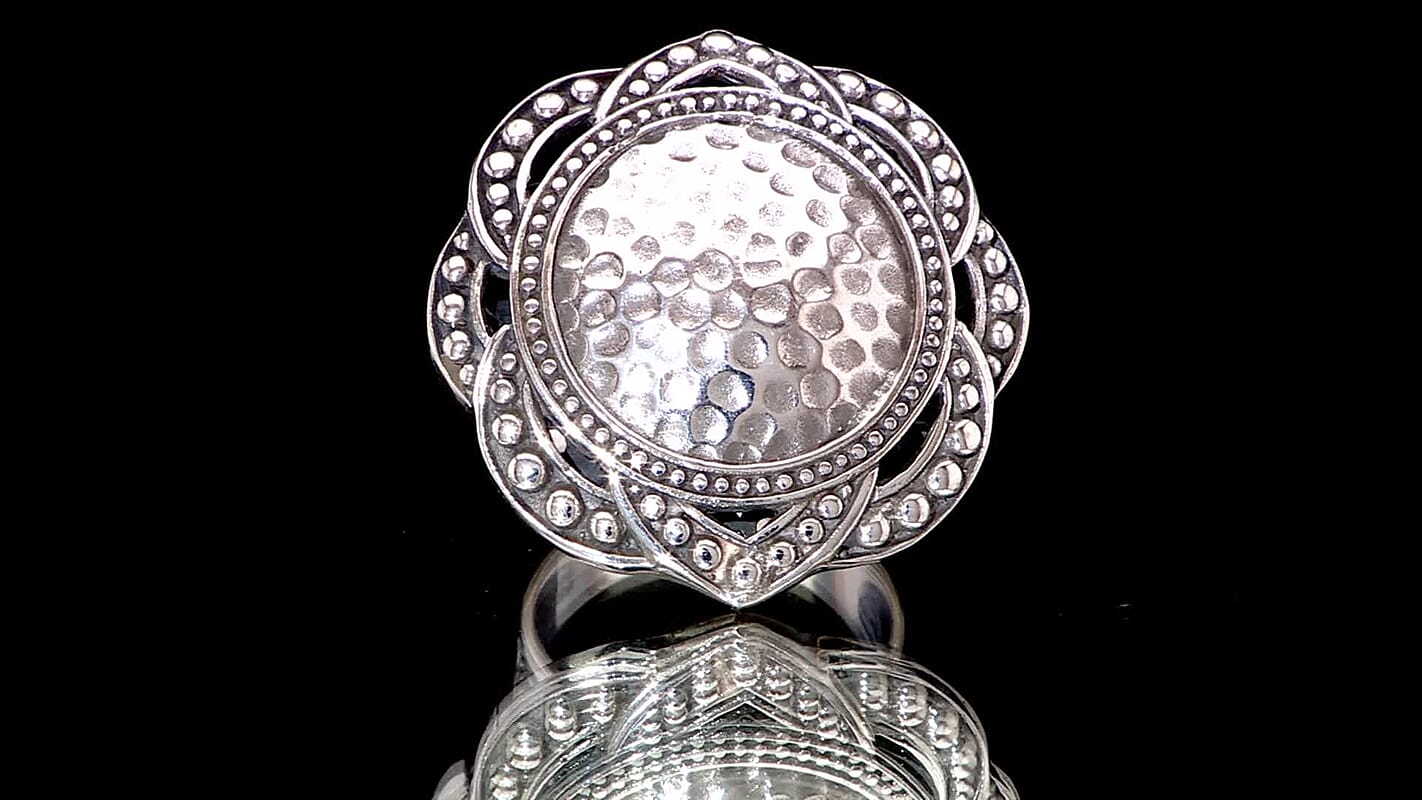 Bali Legacy Sterling Silver Ring (Size 8.0) (11.75 g)