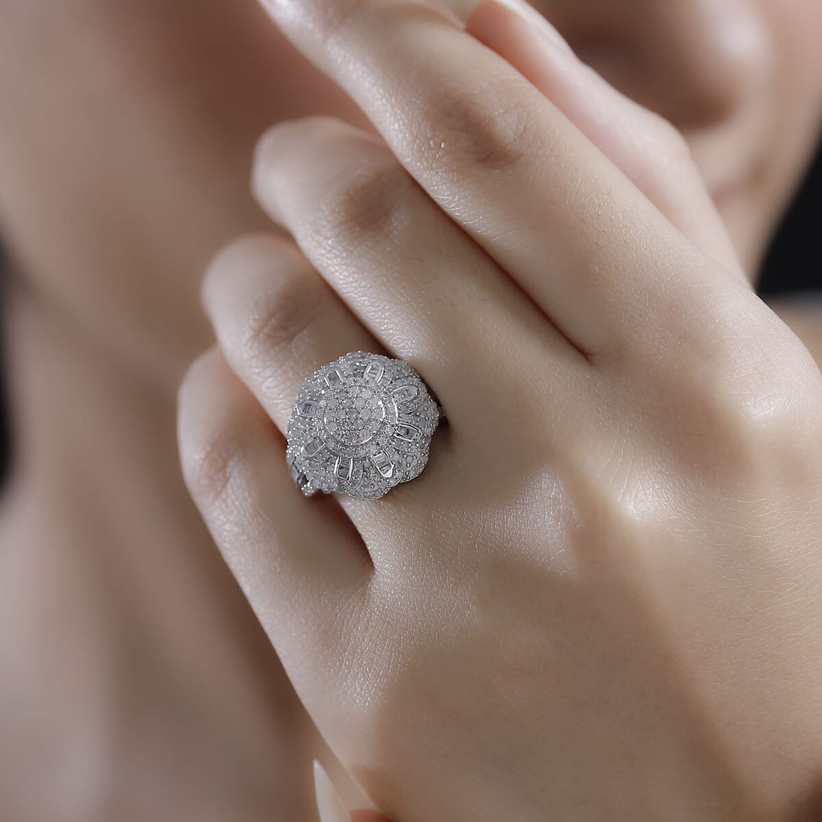 Diamond 1.00 ctw Floral Ring in Rhodium Over Sterling Silver (Size 7.0) image number 2