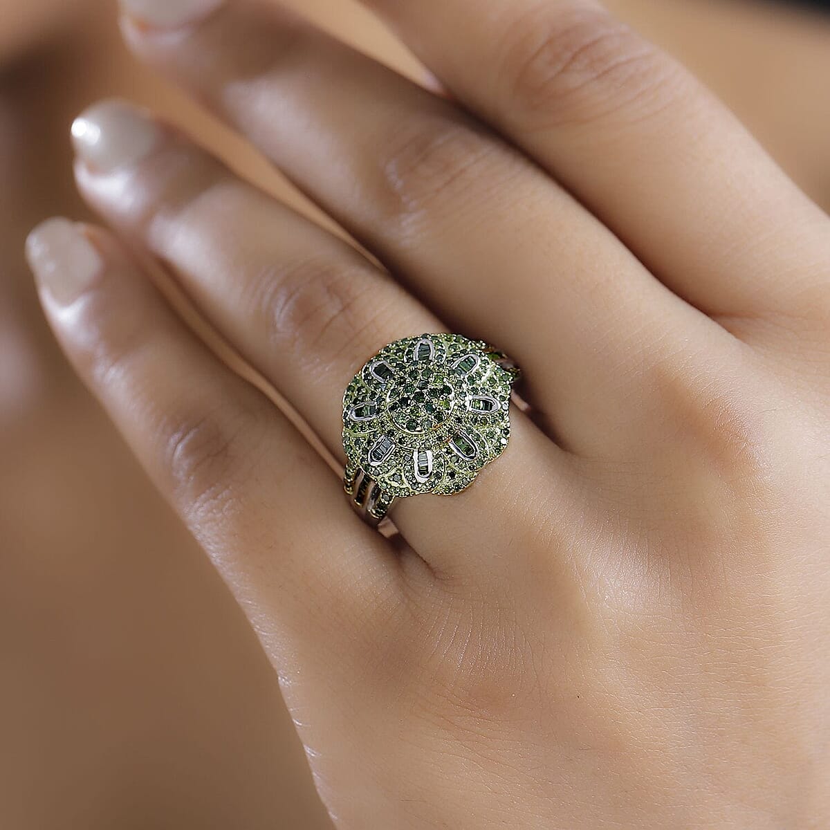 Green Diamond 1.00 ctw Floral Ring in Rhodium Over Sterling Silver (Size 6.0) image number 2
