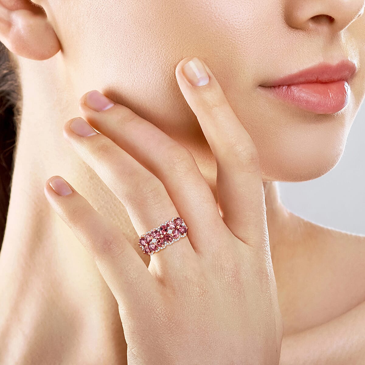 Tanzanian Blush Garnet and Moissanite 2.50 ctw Art Deco Ring in 18K Vermeil Rose Gold Over Sterling Silver (Size 8.0) image number 2