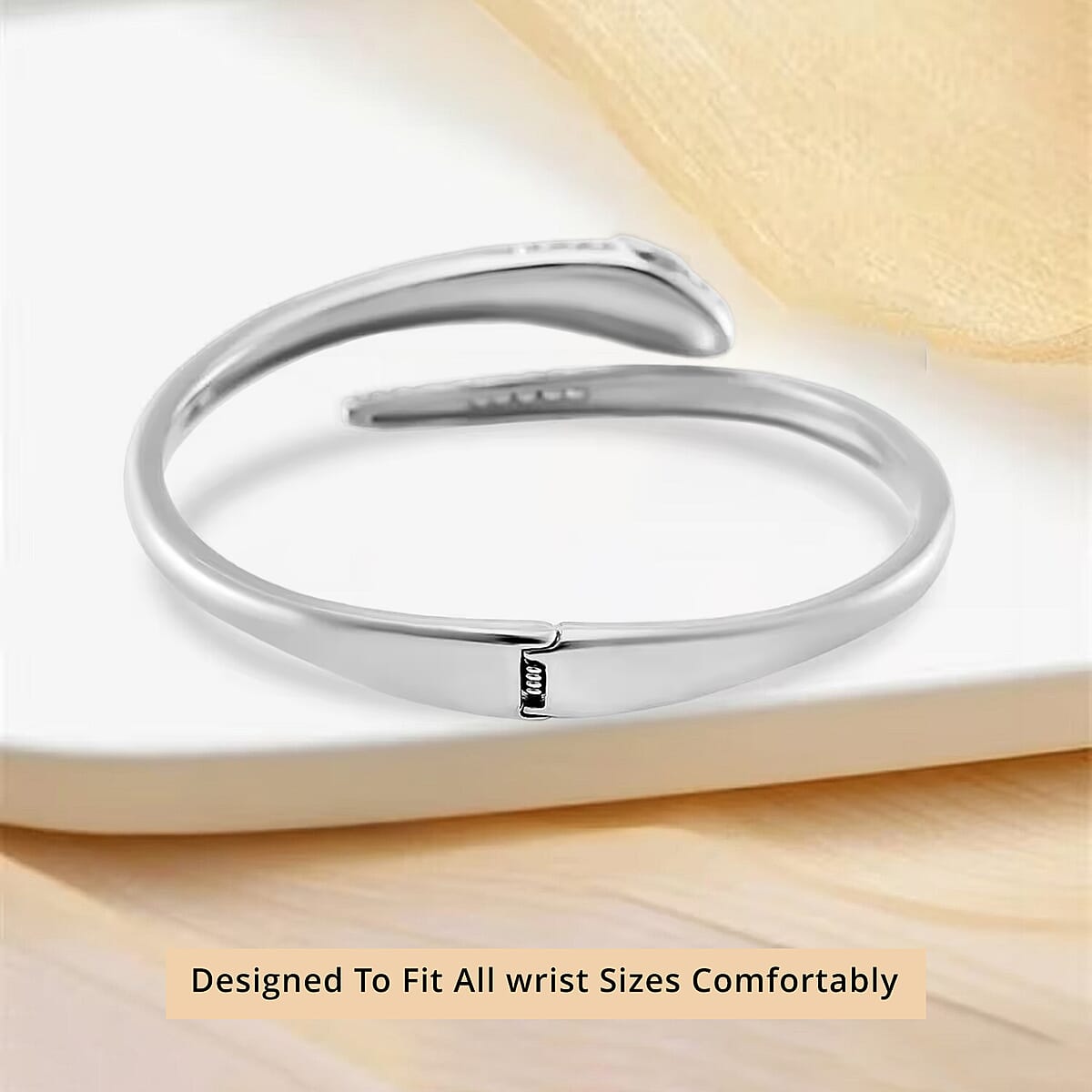 Black Glass and Simulated Diamond Bangle Bracelet in Stainless Steel (7.50 In) image number 4