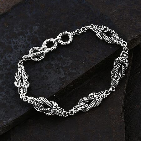 Filigree - Product card gallery slide 2 (10177707049273)