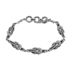 Bali Legacy Borobudur with Twisted Wire Chain Knot Bracelet in Sterling Silver (6.50-8.0In) 19.25 Grams
