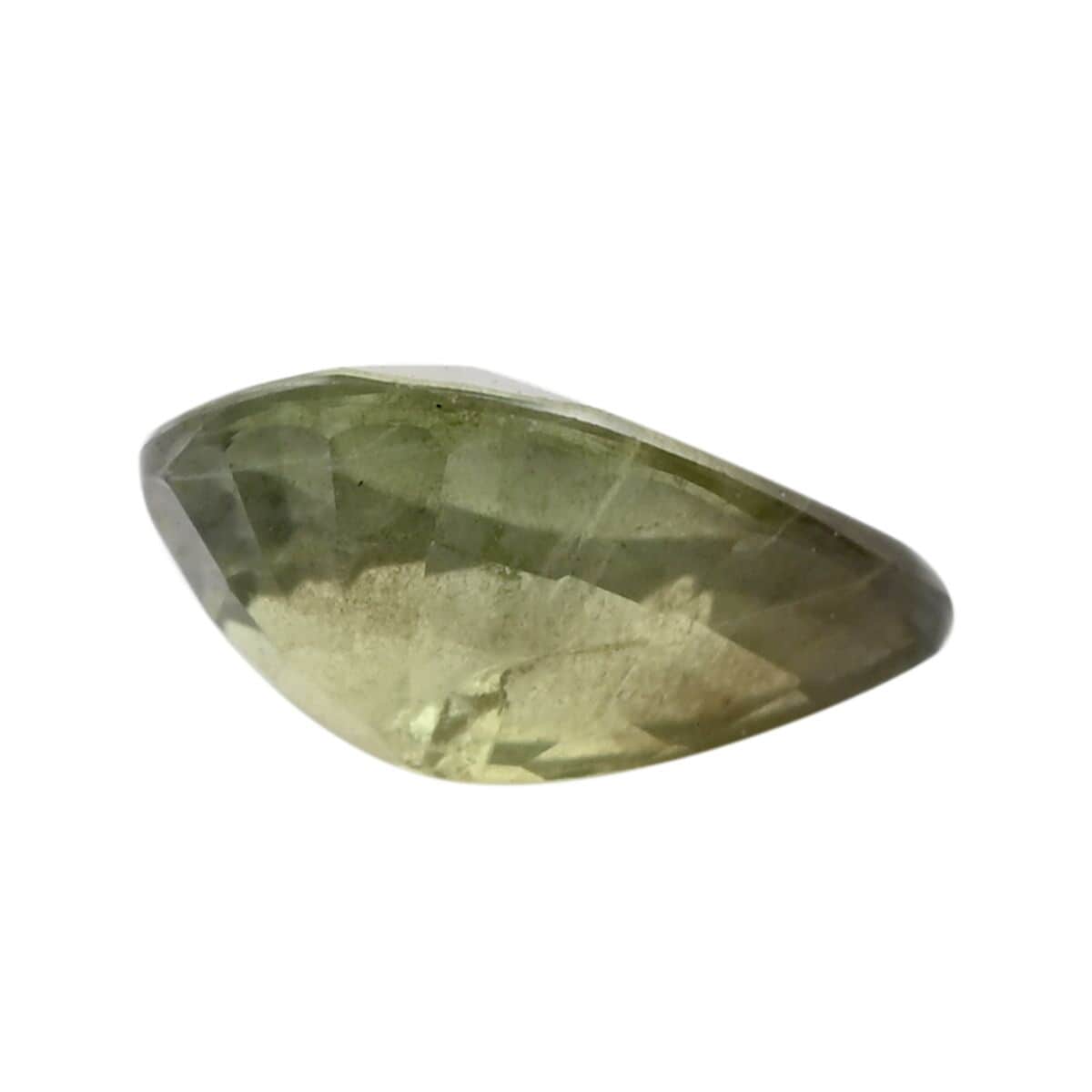 AAAA Green Sapphire (Pear 7x5 mm) 0.80 ctw image number 2