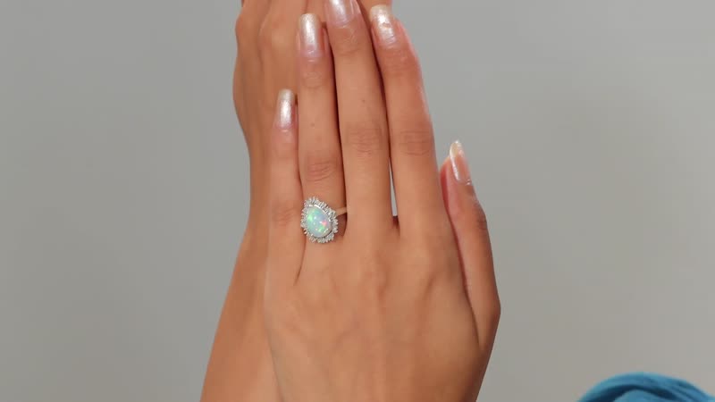 Premium Ethiopian Welo Opal, White Diamond Ring in Rhodium Over Sterling Silver (Size 10.0) 2.90 ctw