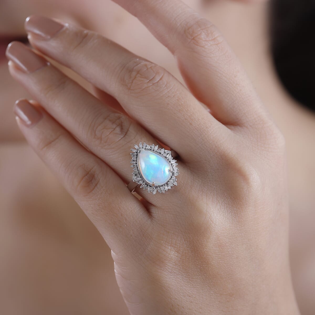 Premium Ethiopian Welo Opal and Diamond 2.90 ctw Sunlight Ring in Rhodium Over Sterling Silver (Size 6.0) image number 3