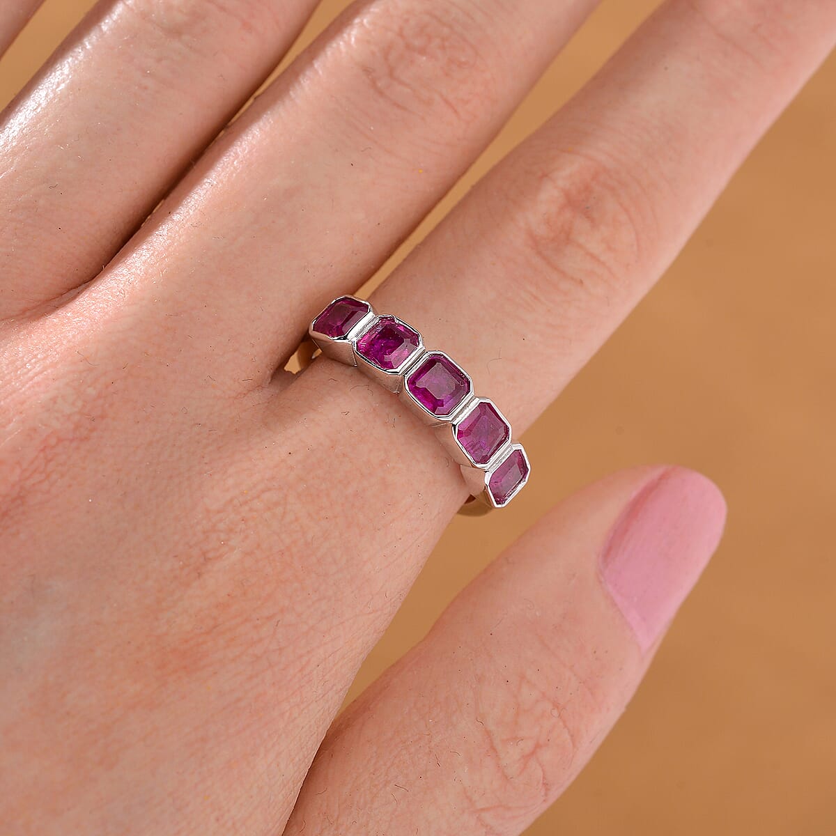 Niassa Ruby (FF) 2.60 ctw 5 Stone Ring in Rhodium Over Sterling Silver (Size 8.0) image number 1