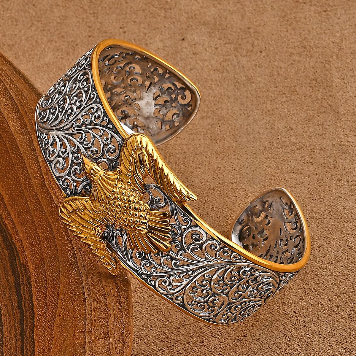  D'Joy Bali Legacy Filigree Eagle Cuff Bracelet in 22K Vermeil YG Over and Sterling Silver (7.25 In) 27.10 Grams image number 1