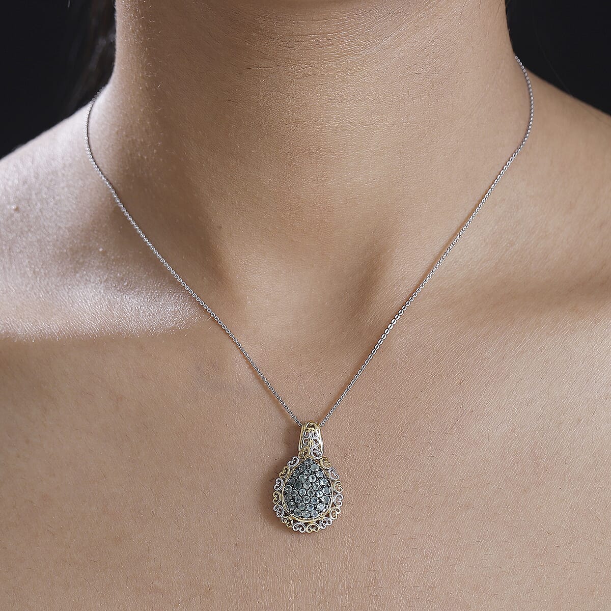 Narsipatnam Alexandrite 1.00 ctw Pendant in 18K Vermeil YG and Rhodium Over Sterling Silver image number 2