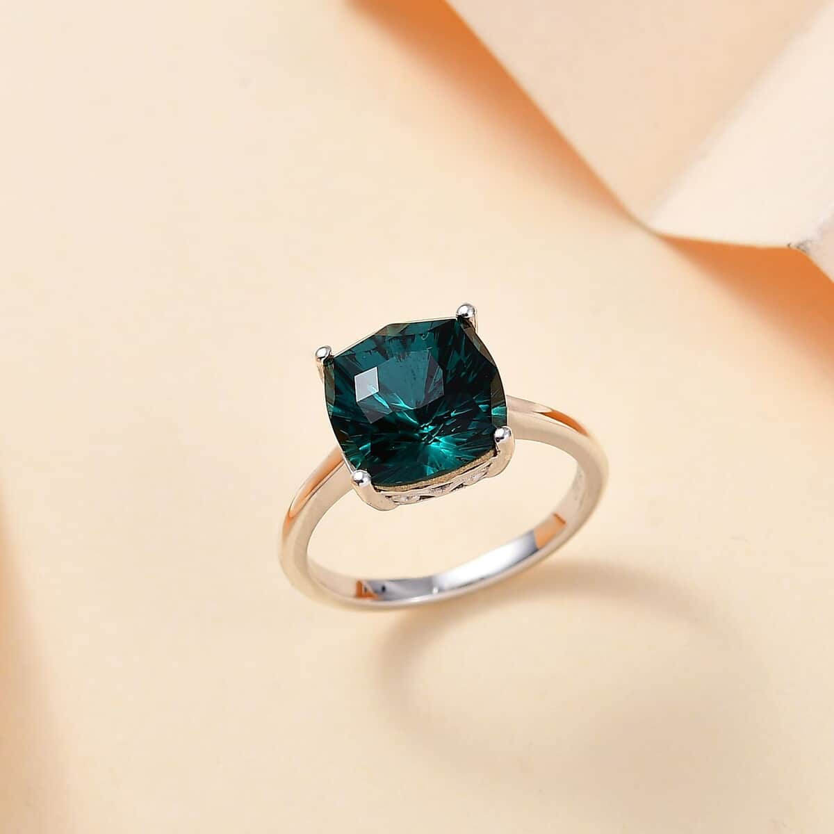 J Francis Embellished with Emerald Color Crystal by Swarovski Solitaire Ring in Rhodium Over Sterling Silver (Size 10.0) image number 1