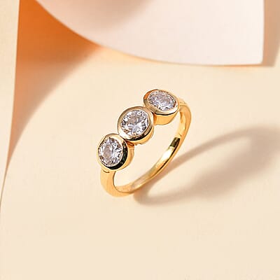 Moissanite 1.35 ctw Solitaire Ring in 18K Vermeil Yellow Gold Over Sterling Silver (Size 10.0)