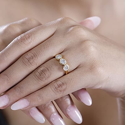 Moissanite 1.35 ctw Solitaire Ring in 18K Vermeil Yellow Gold Over Sterling Silver (Size 10.0)
