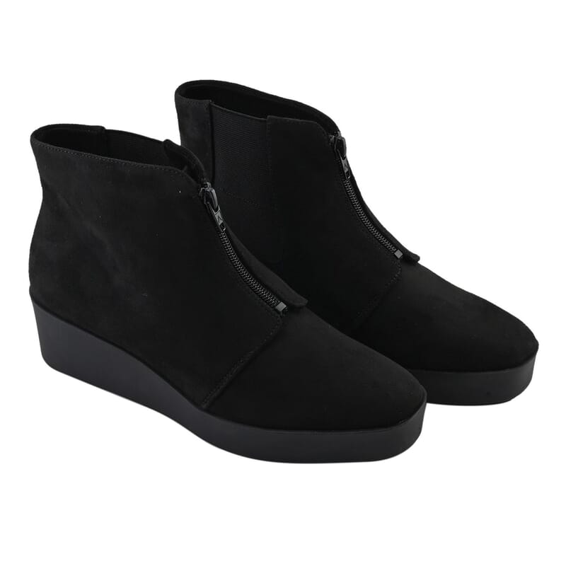 Aerosoles Women's Wedge Heel Ankle Boot - Black (Size 10)