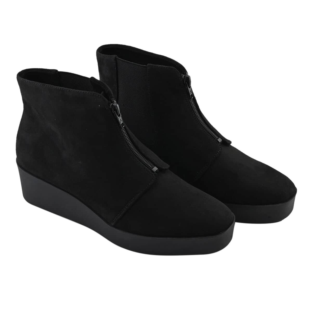 Aerosoles Women's Wedge Heel Ankle Boot - Black (Size 8) image number 0