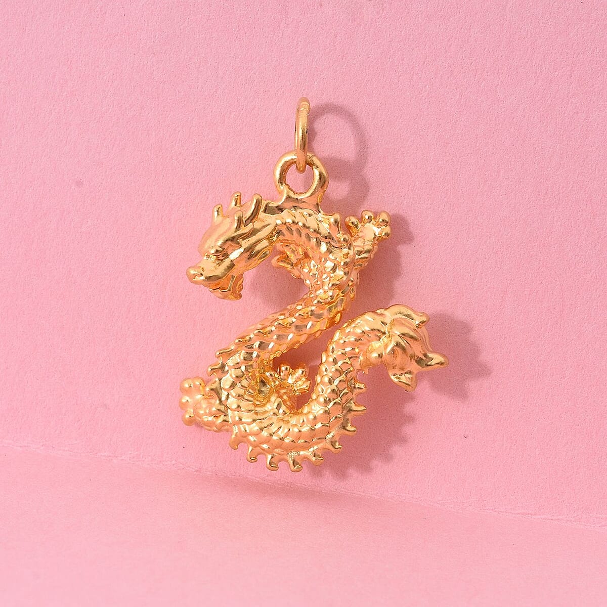 Doorbuster 24K Yellow Gold Dragon Pendant image number 1