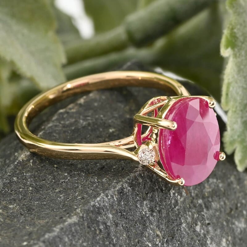 Certified & Appraised Luxoro AAA Mozambique Ruby and G-H I2 Diamond 3.15 ctw Ring in 14K Yellow Gold (Size 5.5)