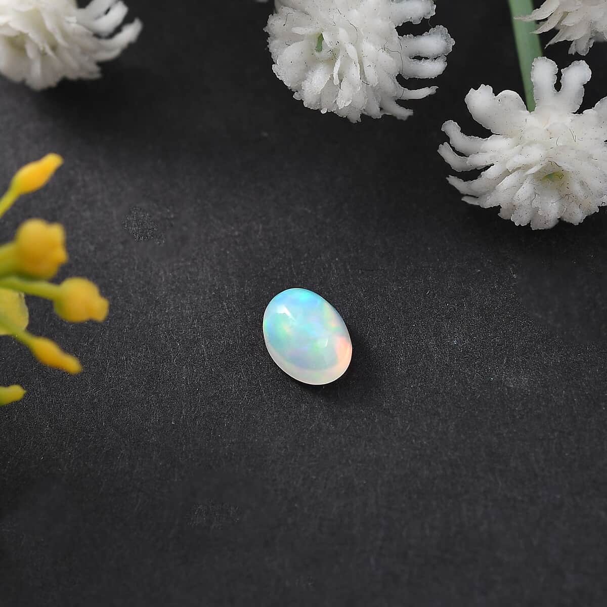 AA Ethiopian Welo Opal (Ovl 8x6 mm) 0.67 ctw Loose Gemstone image number 1