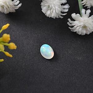 AA Ethiopian Welo Opal (Ovl 8x6 mm) 0.67 ctw Loose Gemstone